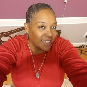 Meet your Posher, Mzdiane